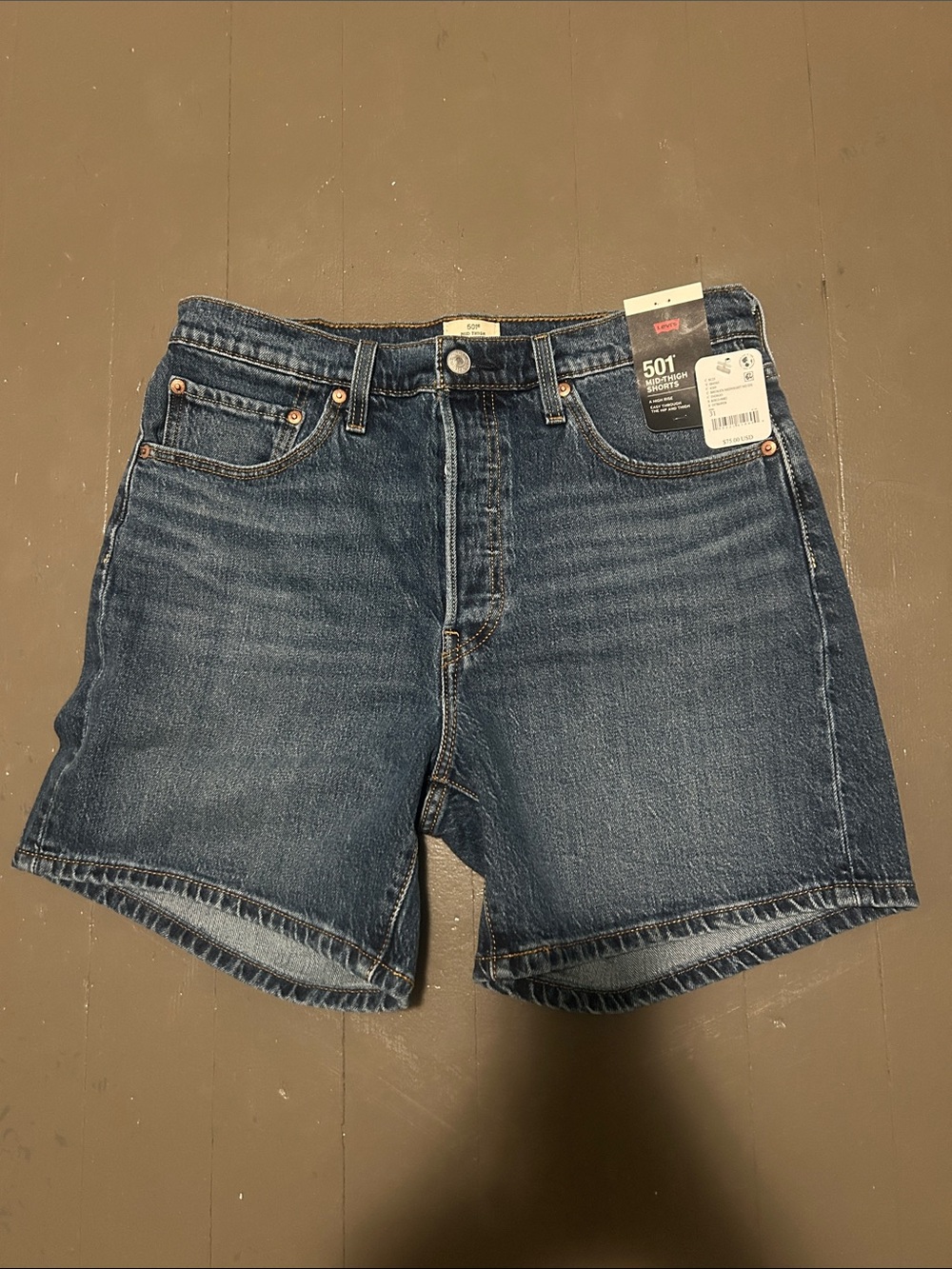 NWT Levi's 501 Jean Shorts Size 31